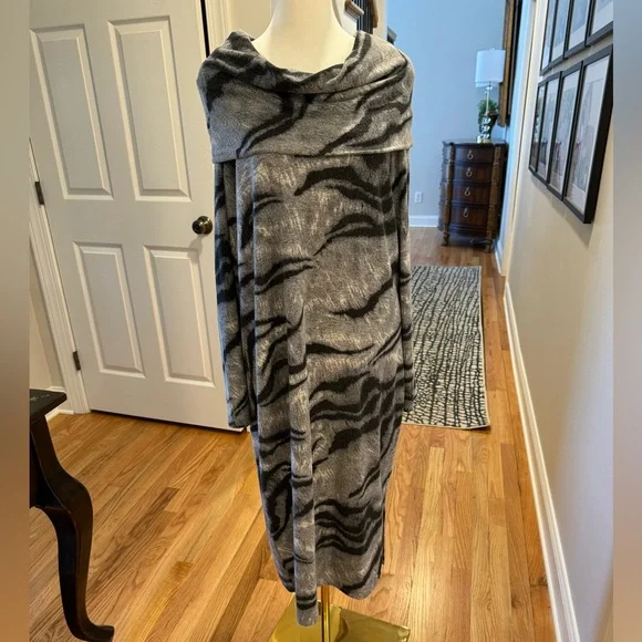 Catherine Malandrino Zebra Cowl Neck Sweater Dress - Picture 6 of 13